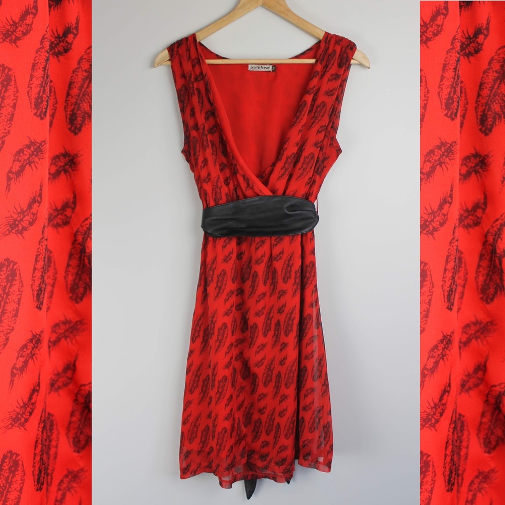 Feather print dress with faux leather belt